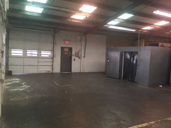 2306 N Beckley Ave, Dallas, TX 75208